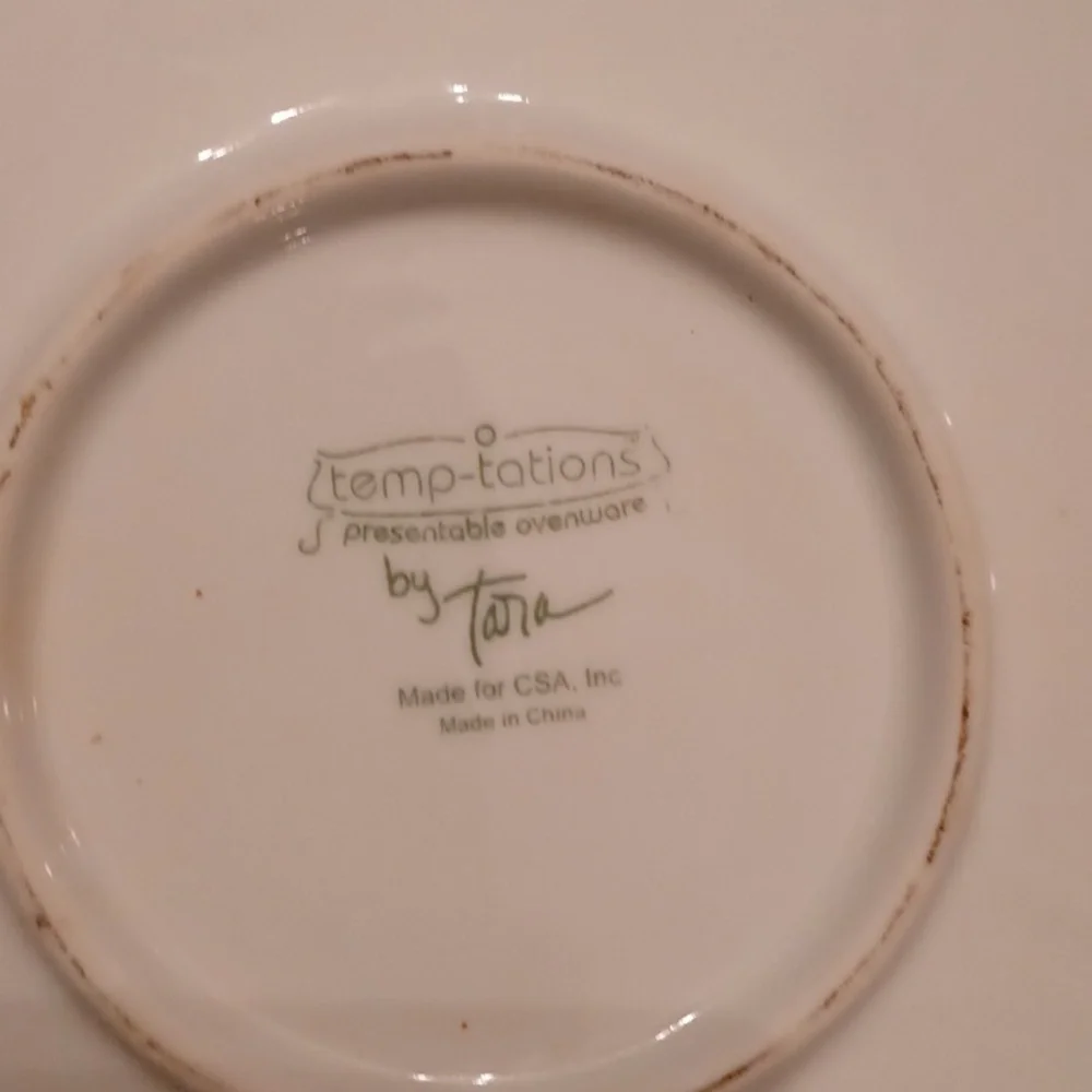 Vintage Temptations by Tara Presentable Ovenware with trivet and stand - Picture 4 of 9